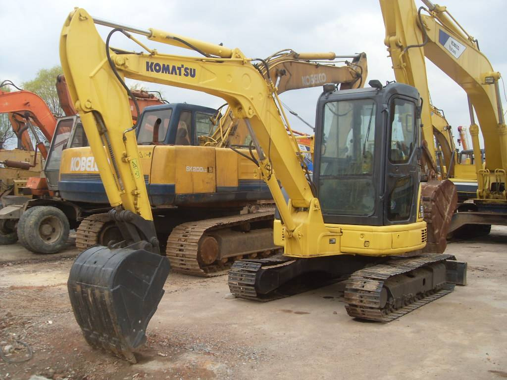 Komatsu PC55 - מיני מחפר: תמונה 1 Komatsu PC55 - מיני מחפר: תמונה 1