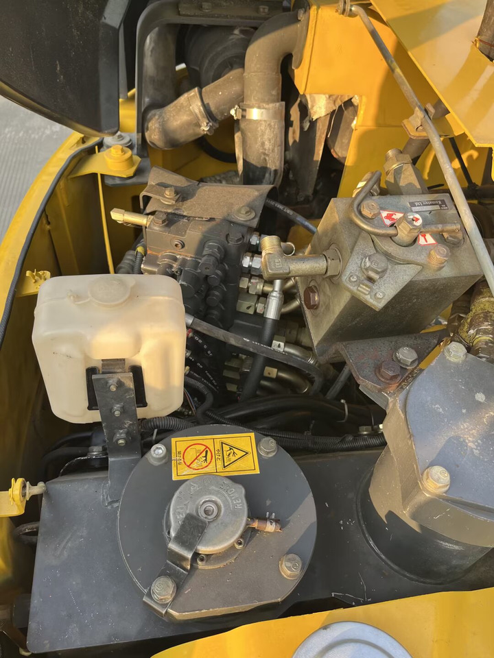 Komatsu pc78 - מחפר: תמונה 3 Komatsu pc78 - מחפר: תמונה 3