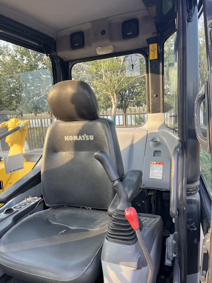 Komatsu pc78 - מחפר: תמונה 5 Komatsu pc78 - מחפר: תמונה 5