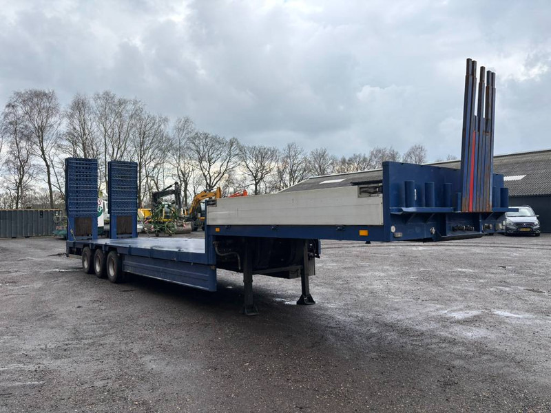 Broshuis Lowloader tieflader 3 assen leaf spring, laadklep - סמיטריילר עם מטען נמוך: תמונה 4 Broshuis Lowloader tieflader 3 assen leaf spring, laadklep - סמיטריילר עם מטען נמוך: תמונה 4