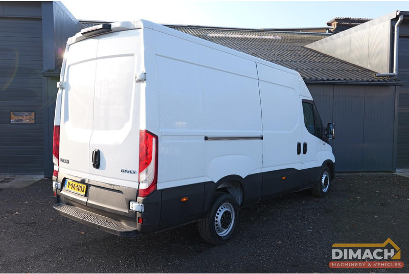 Iveco 35S16 Iveco Daily 35S16 L2H2 NL car TOP!! - כלי רכב מסחרי עם לוח: תמונה 2 Iveco 35S16 Iveco Daily 35S16 L2H2 NL car TOP!! - כלי רכב מסחרי עם לוח: תמונה 2