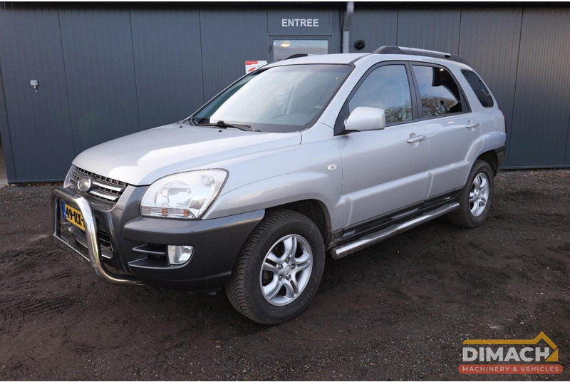 Kia Sportage 1.9L benzine - NL auto - winterbanden - apk 20-7-26 - SUV: תמונה 1 Kia Sportage 1.9L benzine - NL auto - winterbanden - apk 20-7-26 - SUV: תמונה 1