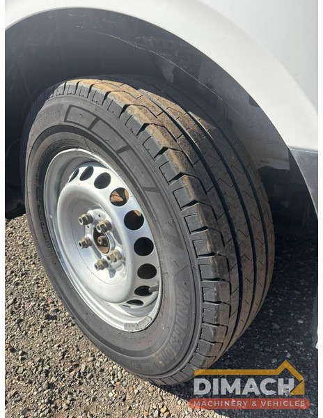 MAN TGE 3.180 L4H3 maxi Engine problem - motorschade -VW crafter L4H3 maxi bus - koffer - klima - euro 6 - כלי רכב מסחרי עם לוח: תמונה 4 MAN TGE 3.180 L4H3 maxi Engine problem - motorschade -VW crafter L4H3 maxi bus - koffer - klima - euro 6 - כלי רכב מסחרי עם לוח: תמונה 4