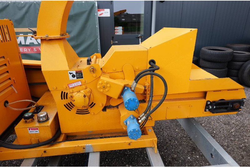 Shengmiao Hc6140 new wood chipper with trailer!! - מגרסת עץ: תמונה 5 Shengmiao Hc6140 new wood chipper with trailer!! - מגרסת עץ: תמונה 5