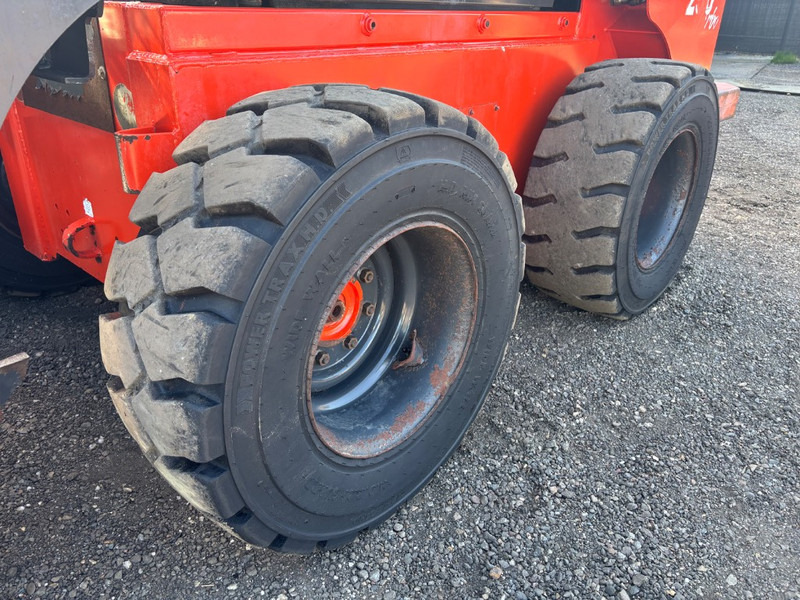 Thomas 250 new bucket! TOP!! 3600 kilo - מעמיס היגוי החלקה: תמונה 5 Thomas 250 new bucket! TOP!! 3600 kilo - מעמיס היגוי החלקה: תמונה 5