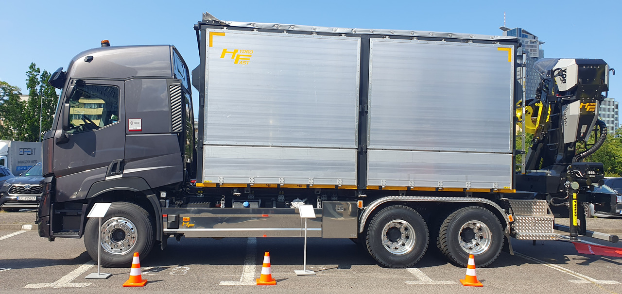 RENAULT TRUCKS CP6x4 Renault zabudowa do biomasy z żyurawiem Tajfun L155ZK/ Renault Biomass body with crane Tajfun L155ZK/ Renault Biomasse-Aufbau mit Kran Tajfun L155ZK - משאית עץ: תמונה 2 RENAULT TRUCKS CP6x4 Renault zabudowa do biomasy z żyurawiem Tajfun L155ZK/ Renault Biomass body with crane Tajfun L155ZK/ Renault Biomasse-Aufbau mit Kran Tajfun L155ZK - משאית עץ: תמונה 2