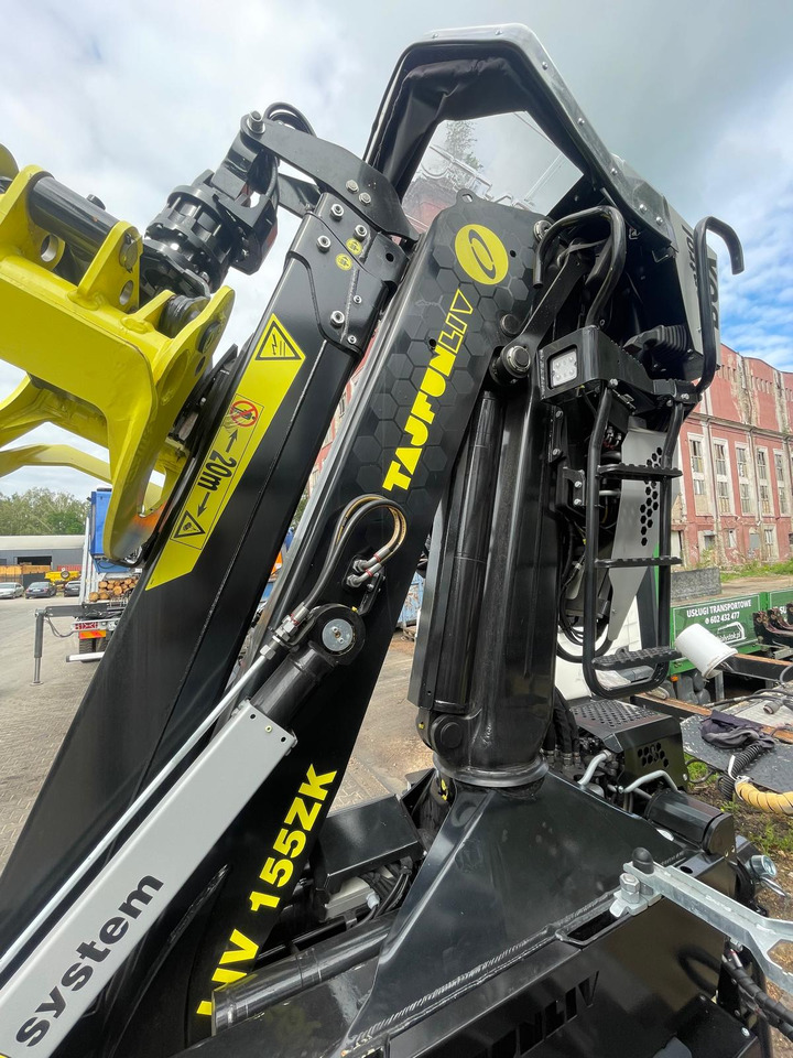 TAJFUN L155ZK 11 L155ZK 11 Forestry crane / L155ZK 11 Forstkran / L155ZK 11 grue forestière / L155ZK 11 grúa forestal - עגורן מעמיס עבור ציוד יער: תמונה 3 TAJFUN L155ZK 11 L155ZK 11 Forestry crane / L155ZK 11 Forstkran / L155ZK 11 grue forestière / L155ZK 11 grúa forestal - עגורן מעמיס עבור ציוד יער: תמונה 3