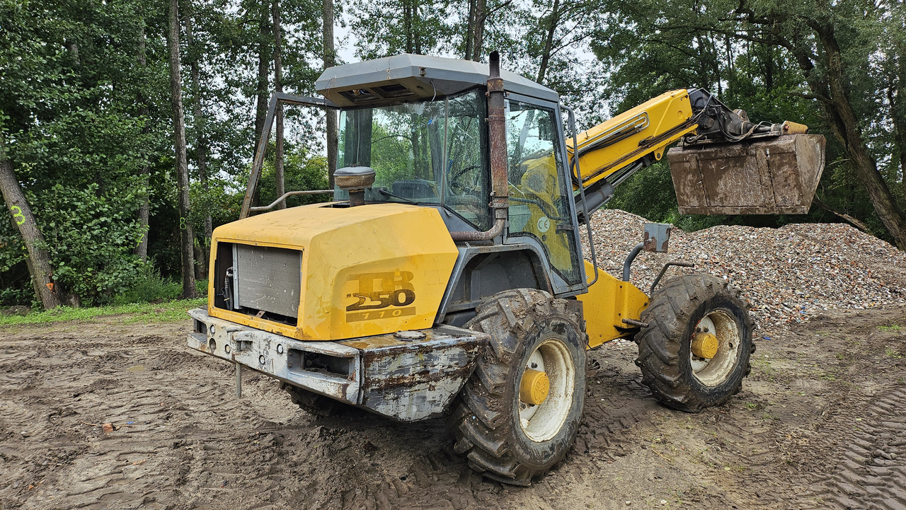 MATBRO TR 250-110 - מפעיל טלסקופי: תמונה 3 MATBRO TR 250-110 - מפעיל טלסקופי: תמונה 3