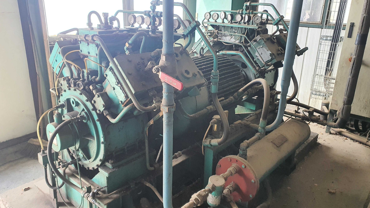 NK-JLM Neuenhauser kompresor sprężarka 43 bar 154m3/h 41kW - מדחס אוויר: תמונה 4 NK-JLM Neuenhauser kompresor sprężarka 43 bar 154m3/h 41kW - מדחס אוויר: תמונה 4