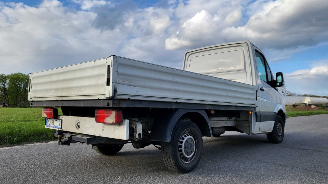 VW Crafter 2.0TDI z 2012 roku skrzynia ładunkowa paka doka - כלי רכב מסחרי במיטה שטוחה: תמונה 3 VW Crafter 2.0TDI z 2012 roku skrzynia ładunkowa paka doka - כלי רכב מסחרי במיטה שטוחה: תמונה 3