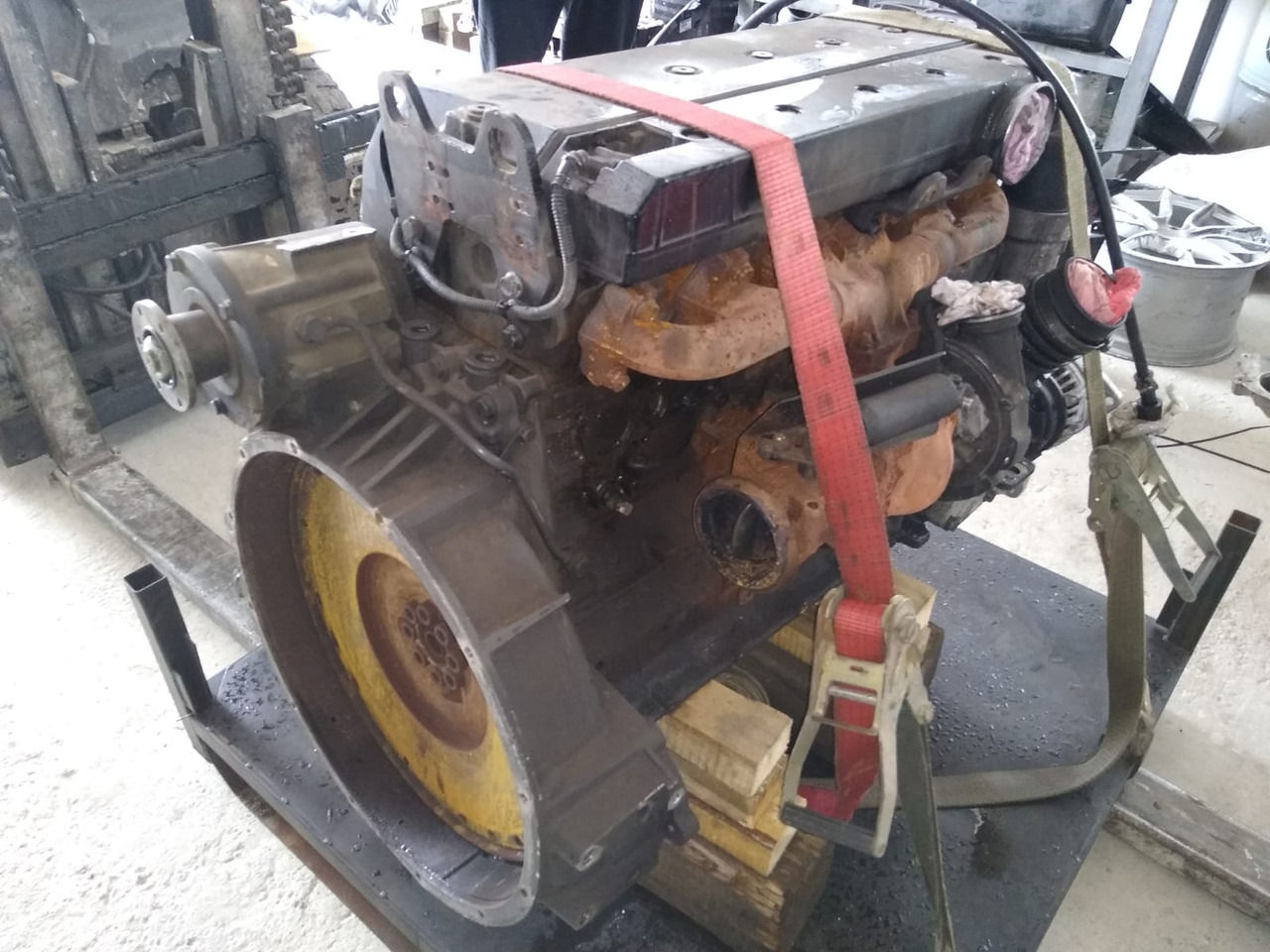 מנוע עבור משאית MERCEDES-BENZ REGENERACJA NAPRAWA REMONT SILNIK Om: 473 , om 472 , om 471 , om 470 , om 934 , om 936 mp4 mp5 Om: 501 ,om 541, om 457 ,om 460 ,om 904 , om 906, om 924, om 926 Om: 502 V8, 503 V10, 504 V12 Om: 401, 42: תמונה 29