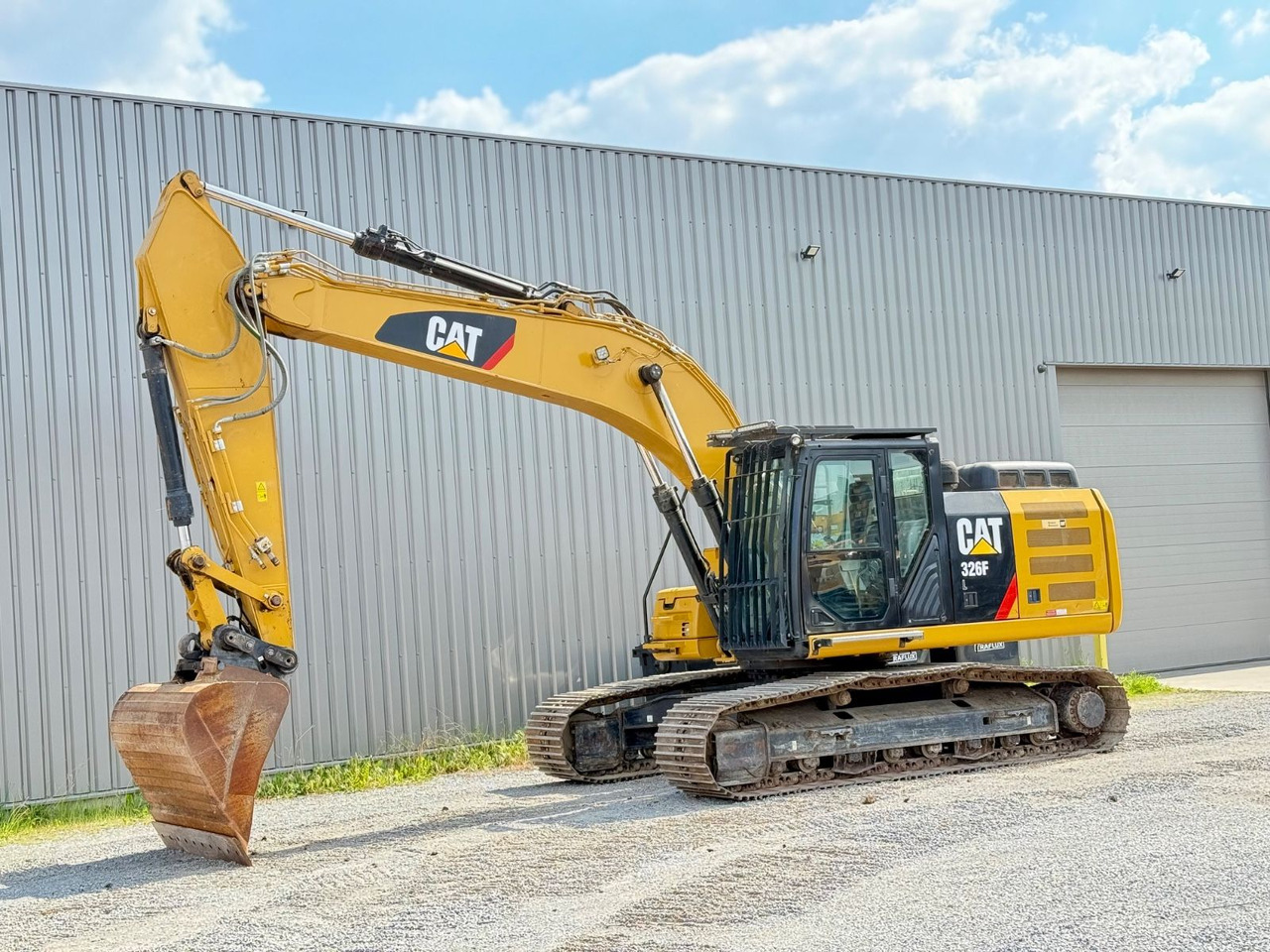 CAT 326FL - מחפר סורק: תמונה 2 CAT 326FL - מחפר סורק: תמונה 2