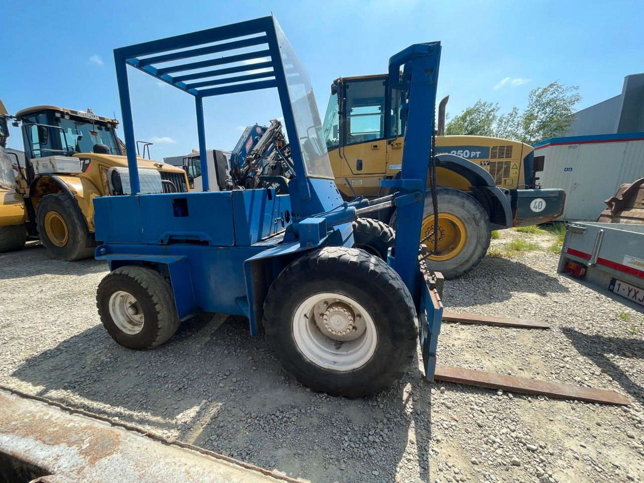 FORD MOTOR - מלגזת שטח קשה: תמונה 1 FORD MOTOR - מלגזת שטח קשה: תמונה 1