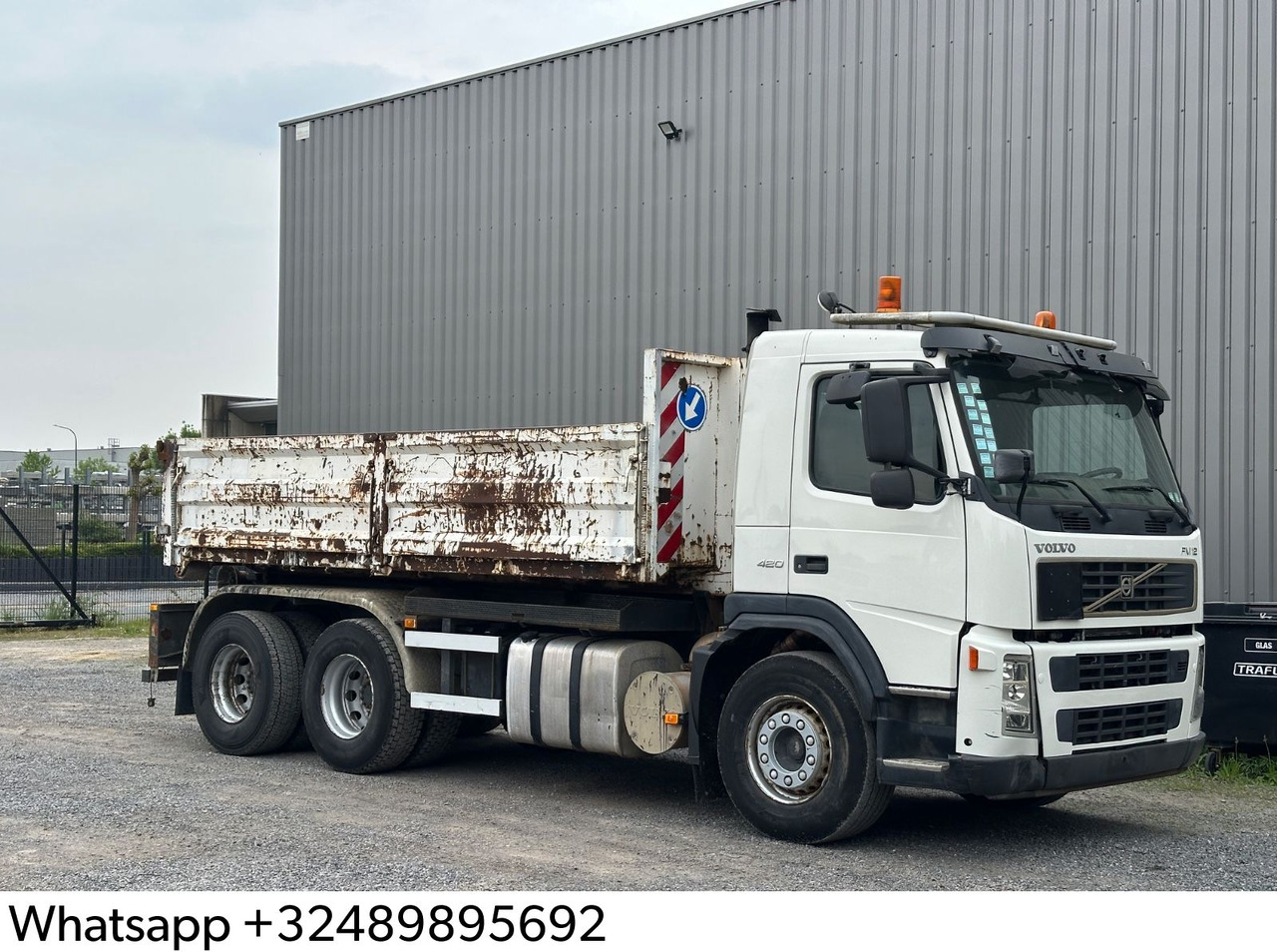 Volvo FM 420 - משאית הרמת וו: תמונה 1 Volvo FM 420 - משאית הרמת וו: תמונה 1
