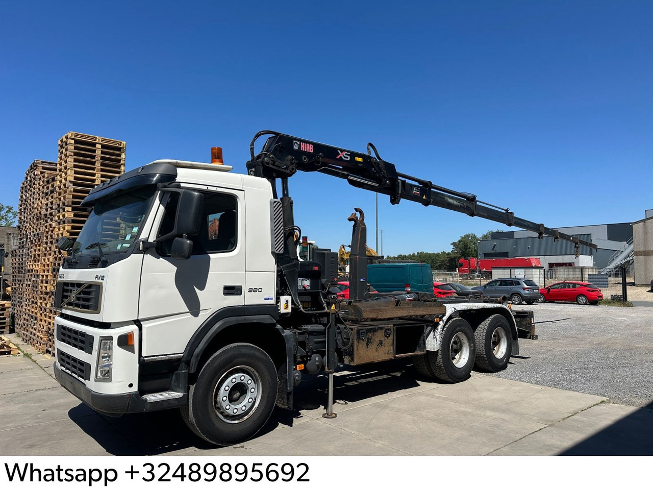 Volvo FM12 380 Hiab 144E-3 - משאית הרמת וו: תמונה 1 Volvo FM12 380 Hiab 144E-3 - משאית הרמת וו: תמונה 1