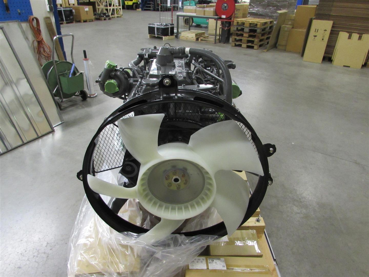 Isuzu 4HK1XYSA-01 - 02 - 04 - מנוע עבור מחפר: תמונה 4 Isuzu 4HK1XYSA-01 - 02 - 04 - מנוע עבור מחפר: תמונה 4