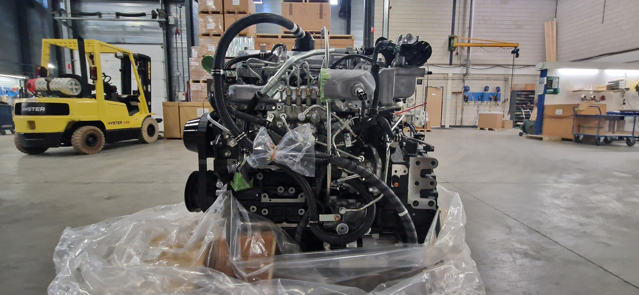 Isuzu 4HK1XYSJ-01-02-03 - מנוע עבור מחפר: תמונה 1 Isuzu 4HK1XYSJ-01-02-03 - מנוע עבור מחפר: תמונה 1