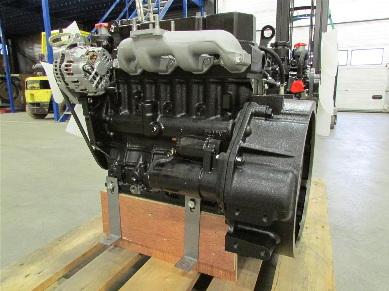 Mitsubishi NEW Engine S4L2-Z562SD / S4L2-61SD - מנוע עבור מכונות אחרות: תמונה 3 Mitsubishi NEW Engine S4L2-Z562SD / S4L2-61SD - מנוע עבור מכונות אחרות: תמונה 3