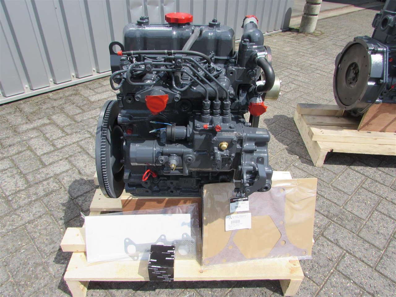 Mitsubishi RECON K3D - מנוע עבור מעמיס: תמונה 1 Mitsubishi RECON K3D - מנוע עבור מעמיס: תמונה 1