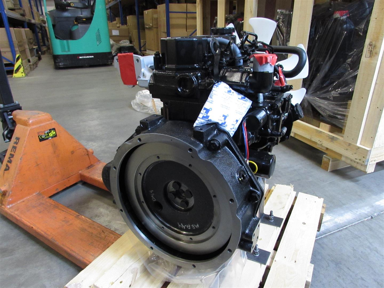 Mitsubishi S3L2-Z564KL stage 5 - מנוע עבור מיני מחפר: תמונה 3 Mitsubishi S3L2-Z564KL stage 5 - מנוע עבור מיני מחפר: תמונה 3