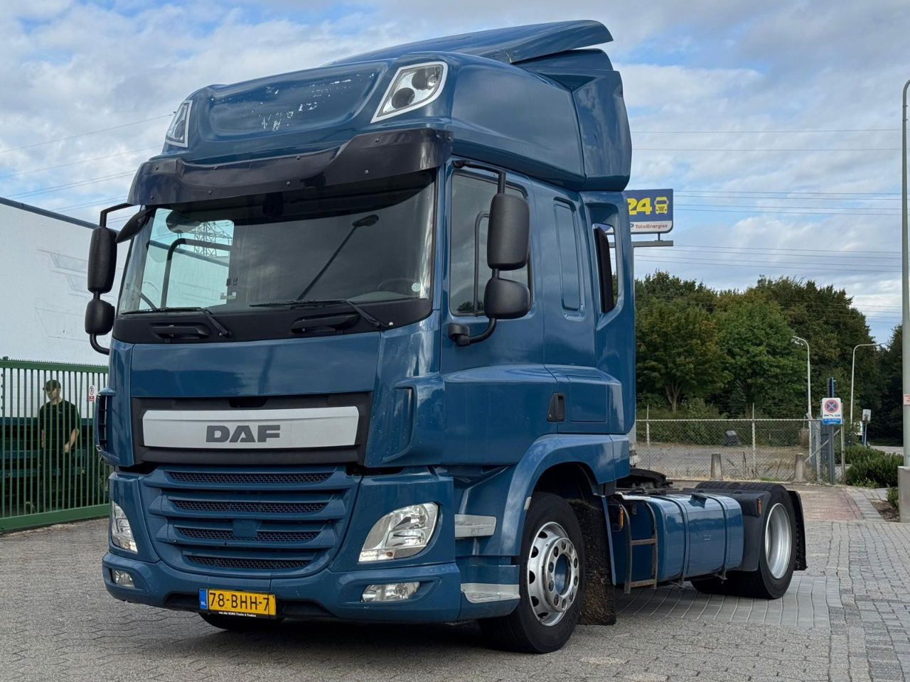 DAF CF 400 / Bj. 2016 / Euro 6 / Automaat - יחידת טרקטור: תמונה 1 DAF CF 400 / Bj. 2016 / Euro 6 / Automaat - יחידת טרקטור: תמונה 1