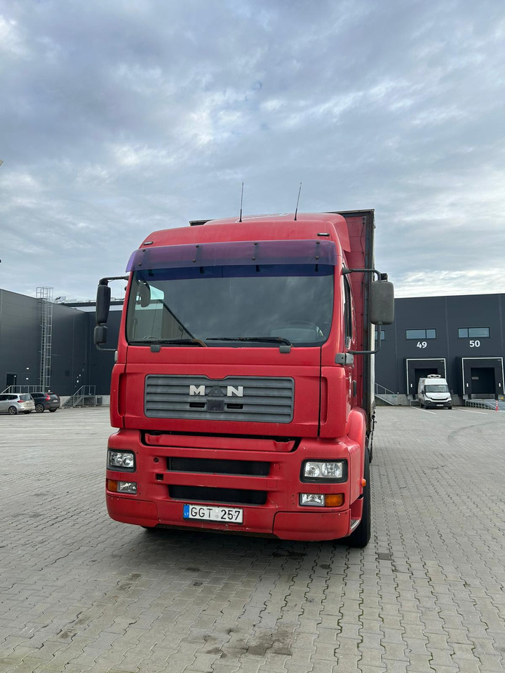 MAN TGA 18.310 - משאית וילונות צד: תמונה 1 MAN TGA 18.310 - משאית וילונות צד: תמונה 1