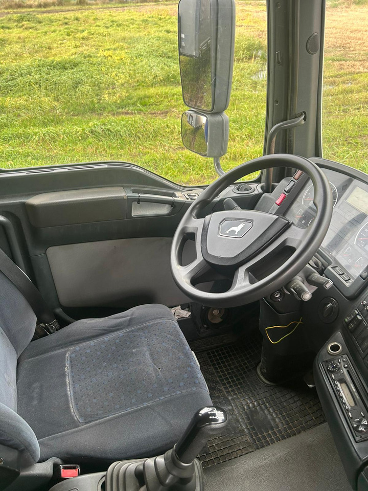 MAN TGA 26.310 - משאית וילונות צד: תמונה 3 MAN TGA 26.310 - משאית וילונות צד: תמונה 3