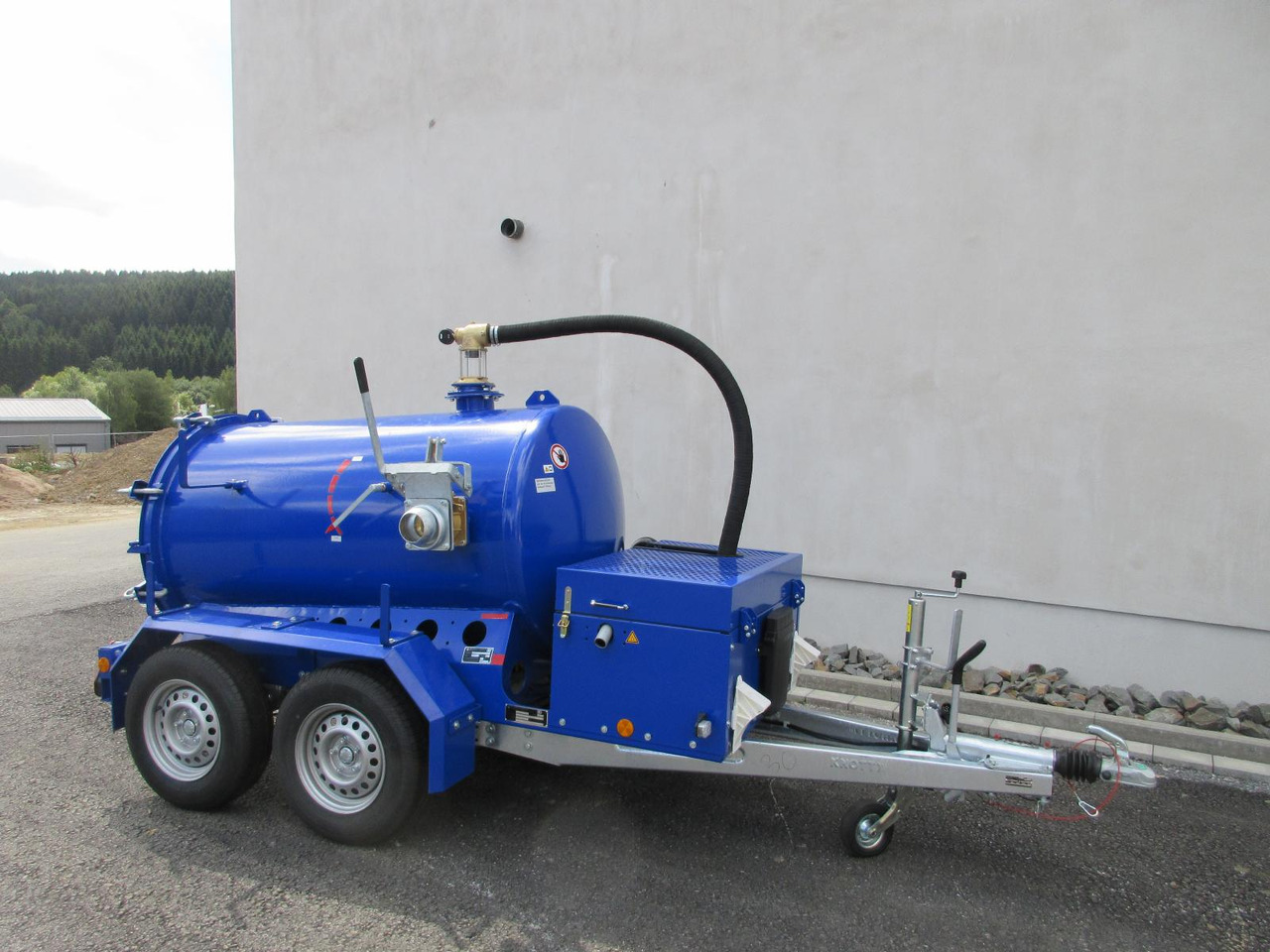 M-Vac 1500 Vacuum system specialized for drilling mud / vacuum container 1500l - מכונת כיוון: תמונה 3 M-Vac 1500 Vacuum system specialized for drilling mud / vacuum container 1500l - מכונת כיוון: תמונה 3