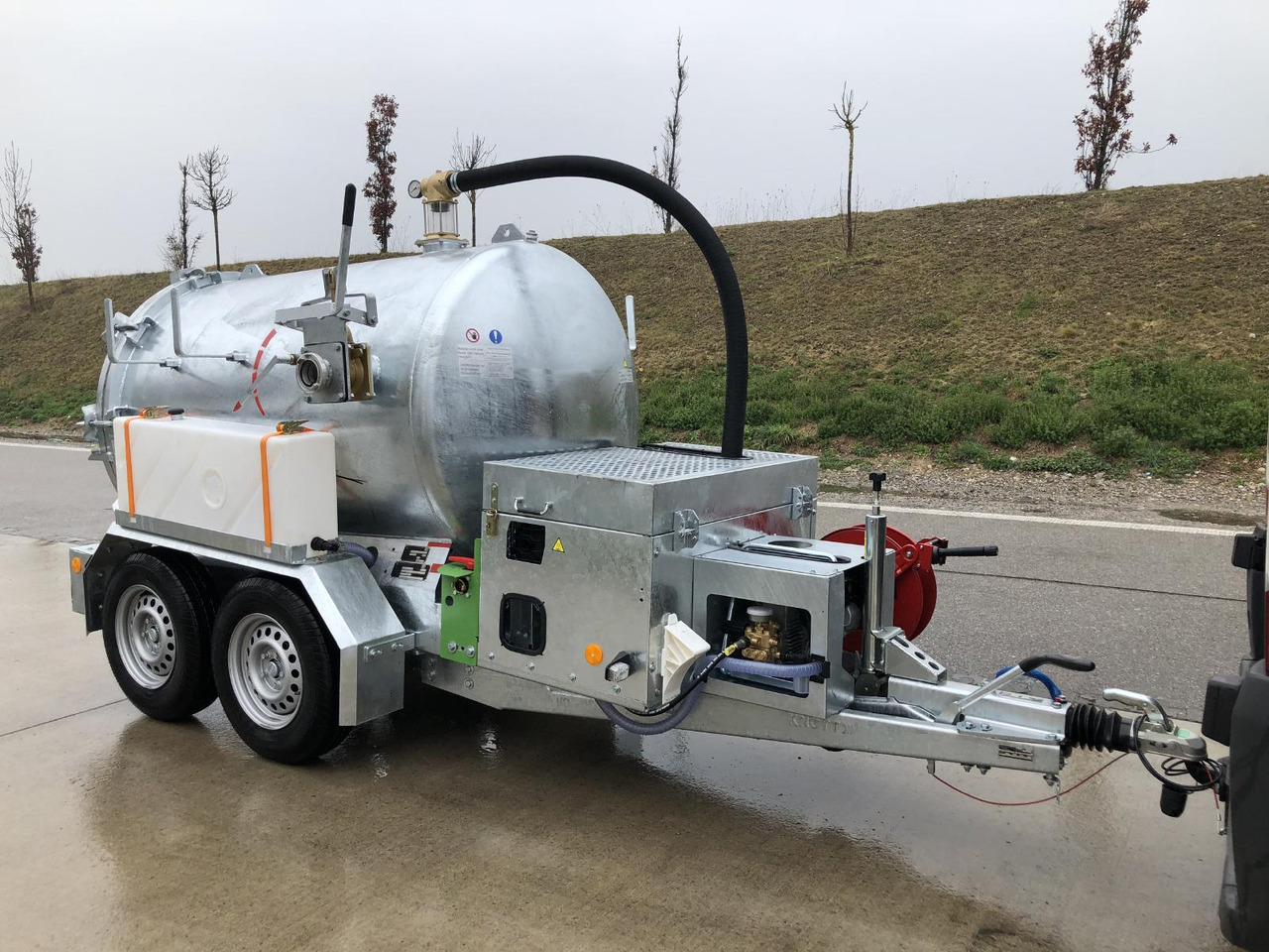 M-Vac 2000 Vacuum system specialized for drilling mud / vacuum container 2000l - אסדת קידוח: תמונה 2 M-Vac 2000 Vacuum system specialized for drilling mud / vacuum container 2000l - אסדת קידוח: תמונה 2
