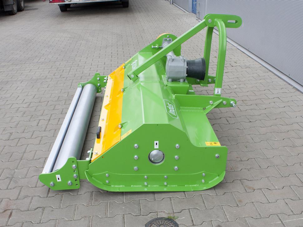 Bomet Schlegelmulcher / Flail mower / Faucheuse à fléaux / Condizionatore a flagelli / Мульчер / Kosiarka bijakowa Indus 2 m - מכסחת תבואה: תמונה 3 Bomet Schlegelmulcher / Flail mower / Faucheuse à fléaux / Condizionatore a flagelli / Мульчер / Kosiarka bijakowa Indus 2 m - מכסחת תבואה: תמונה 3