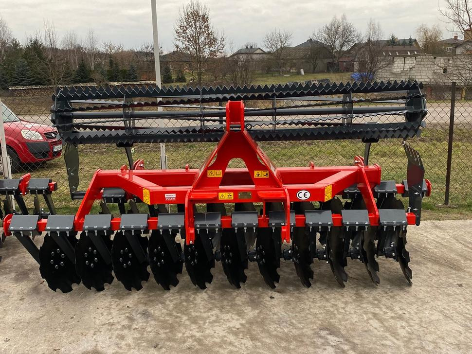 Janpol Scheibenegge / Disc harrow / Déchaumeur à disques / Erpice a dischi / Средняя дисковая борона / Brona talerzowa medium „COMPACT” 3 m - משדדת דיסק: תמונה 2 Janpol Scheibenegge / Disc harrow / Déchaumeur à disques / Erpice a dischi / Средняя дисковая борона / Brona talerzowa medium „COMPACT” 3 m - משדדת דיסק: תמונה 2
