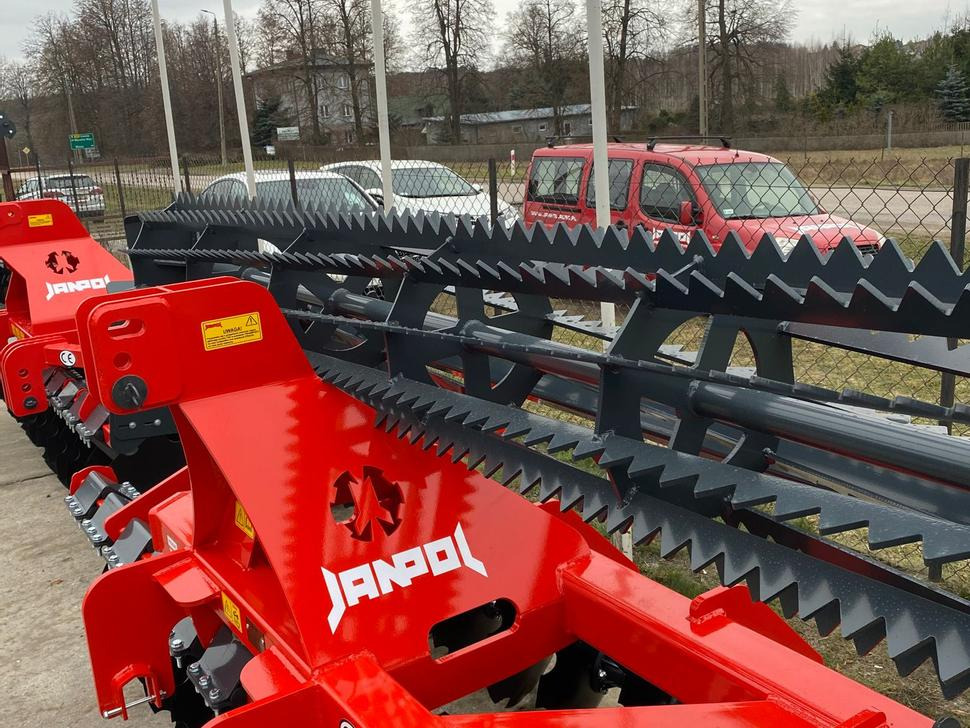 Janpol Scheibenegge / Disc harrow / Déchaumeur à disques / Erpice a dischi / Средняя дисковая борона / Brona talerzowa medium „COMPACT” 3 m - משדדת דיסק: תמונה 4 Janpol Scheibenegge / Disc harrow / Déchaumeur à disques / Erpice a dischi / Средняя дисковая борона / Brona talerzowa medium „COMPACT” 3 m - משדדת דיסק: תמונה 4