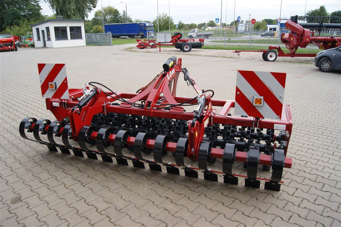 Lupus Crosskillwalze / Crosskill roller / Rouleau tandem avant Crosskill / Rodillo tándem delantero Wał przedni tandem Crosskill 3 m - רולר חקלאי: תמונה 2 Lupus Crosskillwalze / Crosskill roller / Rouleau tandem avant Crosskill / Rodillo tándem delantero Wał przedni tandem Crosskill 3 m - רולר חקלאי: תמונה 2