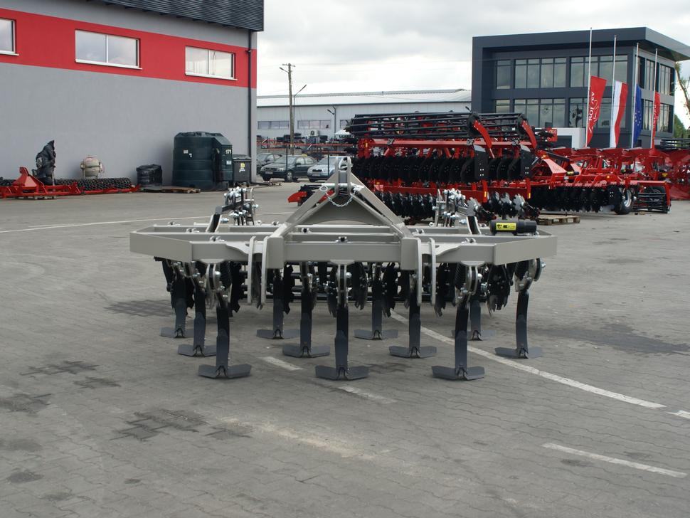 ROLEX Flügelschargrubber / No-till cultivator / Dechaumeur à dents / Aratri stoppiatori / Cultivador sin labranza / Культиватор No-till / Kultywator bezorkowy 3 m - קלטרת: תמונה 3 ROLEX Flügelschargrubber / No-till cultivator / Dechaumeur à dents / Aratri stoppiatori / Cultivador sin labranza / Культиватор No-till / Kultywator bezorkowy 3 m - קלטרת: תמונה 3