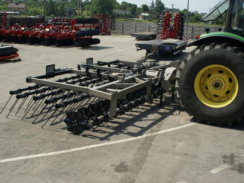 ROLEX Mulchegge / Mulch harrow / Herse de déchaumage / Erpice pacciamante / Борона для мульчирования / Brona mulczowa 7,5 m - מגרפת קפיצים: תמונה 5 ROLEX Mulchegge / Mulch harrow / Herse de déchaumage / Erpice pacciamante / Борона для мульчирования / Brona mulczowa 7,5 m - מגרפת קפיצים: תמונה 5