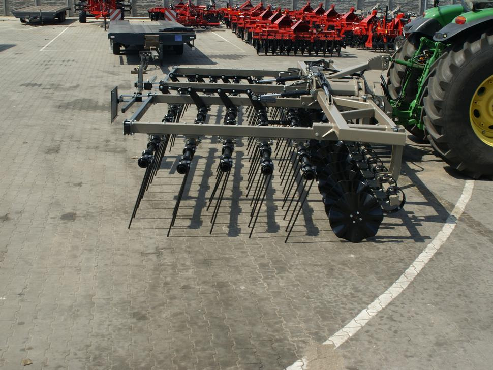 ROLEX Mulchegge / Mulch harrow / Herse de déchaumage / Erpice pacciamante / Борона для мульчирования / Brona mulczowa 7,5 m - מגרפת קפיצים: תמונה 4 ROLEX Mulchegge / Mulch harrow / Herse de déchaumage / Erpice pacciamante / Борона для мульчирования / Brona mulczowa 7,5 m - מגרפת קפיצים: תמונה 4
