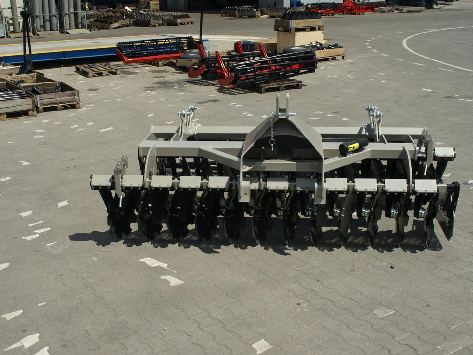 ROLEX Scheibenegge / Disc harrow / Dechaumeur à disques / Erpice a dischi / Дисковая борона / Brona talerzowa 3 m - משדדת דיסק: תמונה 4 ROLEX Scheibenegge / Disc harrow / Dechaumeur à disques / Erpice a dischi / Дисковая борона / Brona talerzowa 3 m - משדדת דיסק: תמונה 4