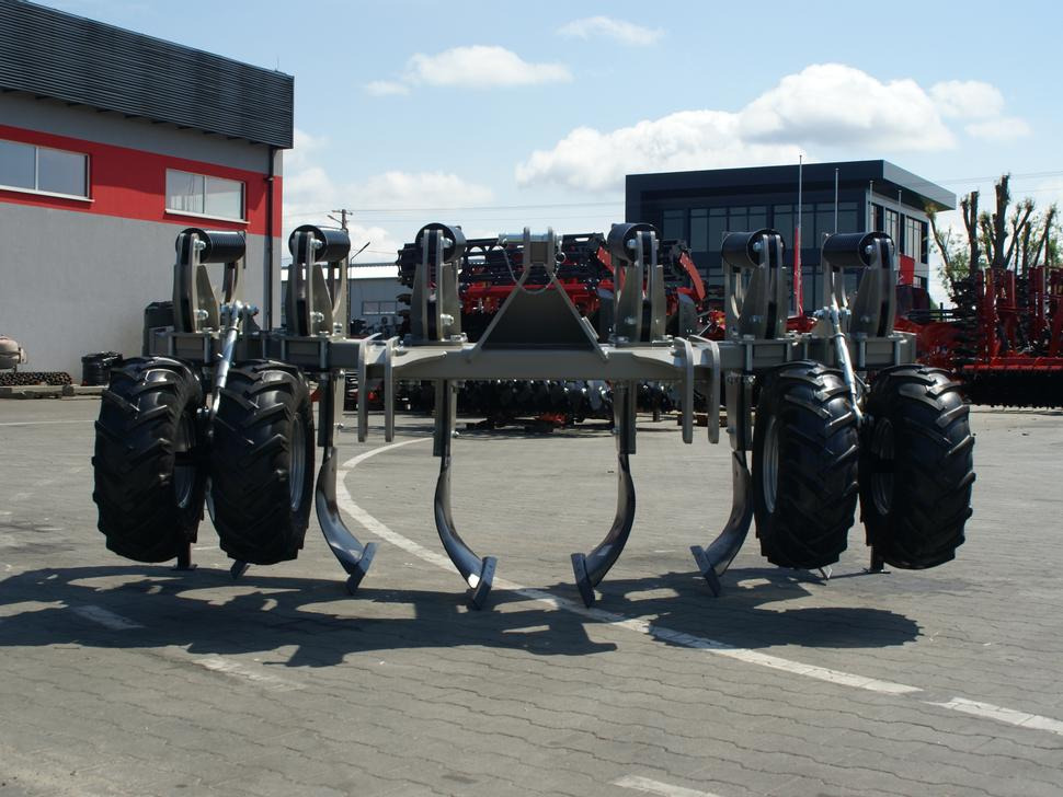 ROLEX Tiefenlockerer / Subsoiler / Décompacteur / Dissodatori / Subsolador / Глубокорыхлитель / Głębosz typ V 3 m - משתת: תמונה 3 ROLEX Tiefenlockerer / Subsoiler / Décompacteur / Dissodatori / Subsolador / Глубокорыхлитель / Głębosz typ V 3 m - משתת: תמונה 3