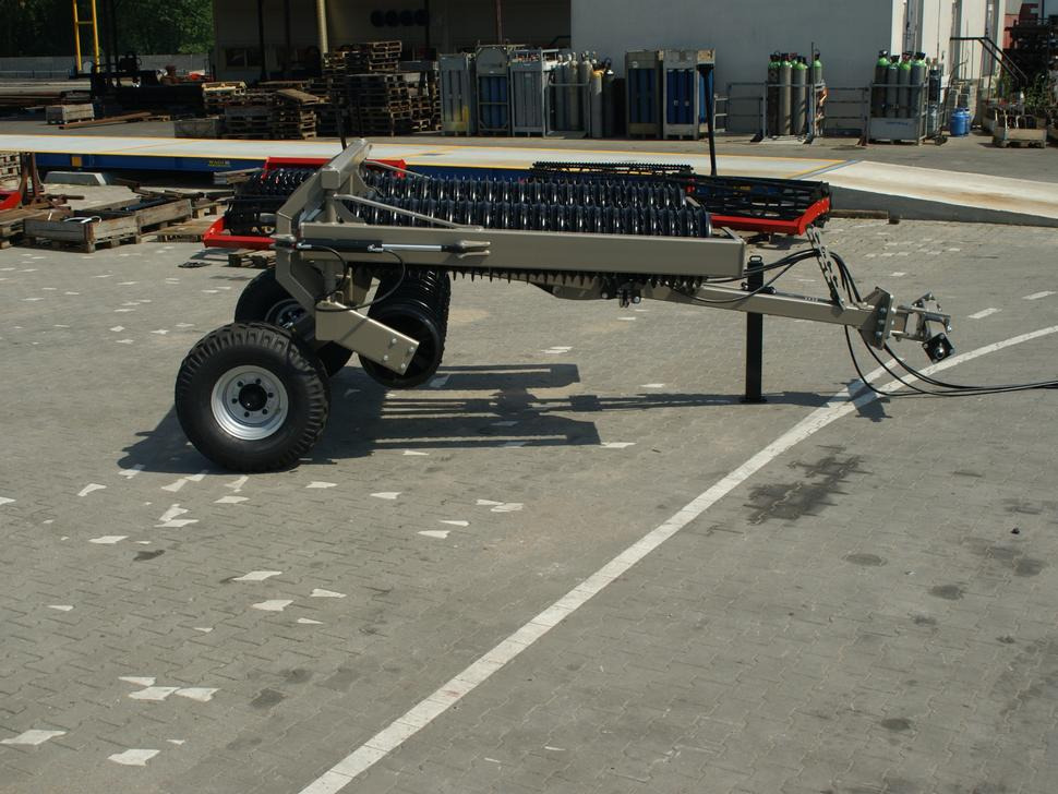Rolex Ackerwalze / Sowing roller / Rouleau Cambridge / Attrezzi per rullatura / Rodillo / Посевной каток / Wał posiewny 6,3 m - רולר חקלאי: תמונה 4 Rolex Ackerwalze / Sowing roller / Rouleau Cambridge / Attrezzi per rullatura / Rodillo / Посевной каток / Wał posiewny 6,3 m - רולר חקלאי: תמונה 4