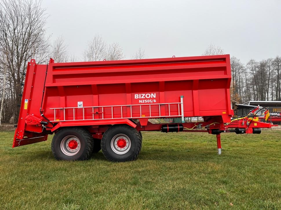 הַחכָּרָה Roltrans Miststreuer / Manure spreader / Epandeur à fumier / Spandiletame / Разбрасыватель органических удобрений / Rozrzutnik obornika N205S/6 BIZON 14 t Roltrans Miststreuer / Manure spreader / Epandeur à fumier / Spandiletame / Разбрасыватель органических удобрений / Rozrzutnik obornika N205S/6 BIZON 14 t: תמונה 10