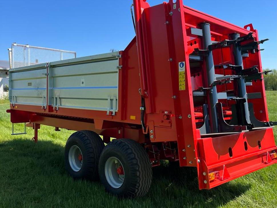 Roltrans Miststreuer / Manure spreader / Épandeur à fumier / Spandiletame / Разбрасыватель органических удобрений / Rozrzutnik obornika N250/32 JAMNIK 8 t - מפזרת זבל: תמונה 3 Roltrans Miststreuer / Manure spreader / Épandeur à fumier / Spandiletame / Разбрасыватель органических удобрений / Rozrzutnik obornika N250/32 JAMNIK 8 t - מפזרת זבל: תמונה 3