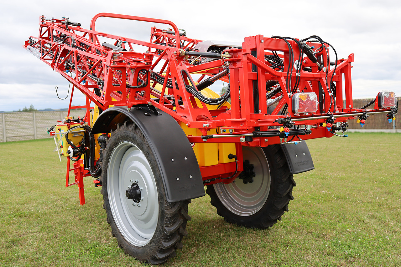 WOPROL Feldspritze / Sprayer / Pulvérisateur / Opryskiwacz 2000 L - מרסס נגרר: תמונה 5 WOPROL Feldspritze / Sprayer / Pulvérisateur / Opryskiwacz 2000 L - מרסס נגרר: תמונה 5
