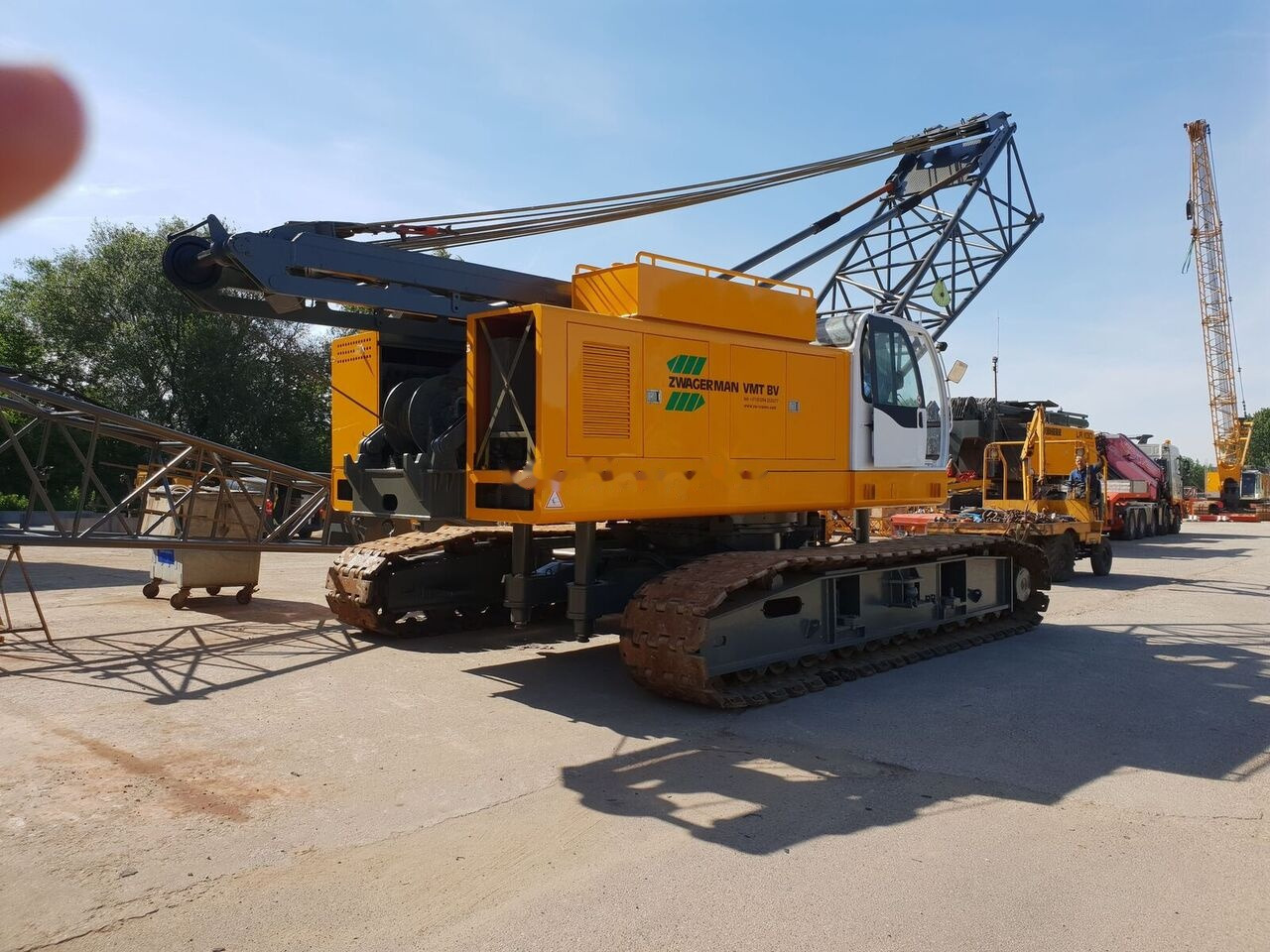 Fushun QUY 80 B - עגורן זוחל: תמונה 3 Fushun QUY 80 B - עגורן זוחל: תמונה 3