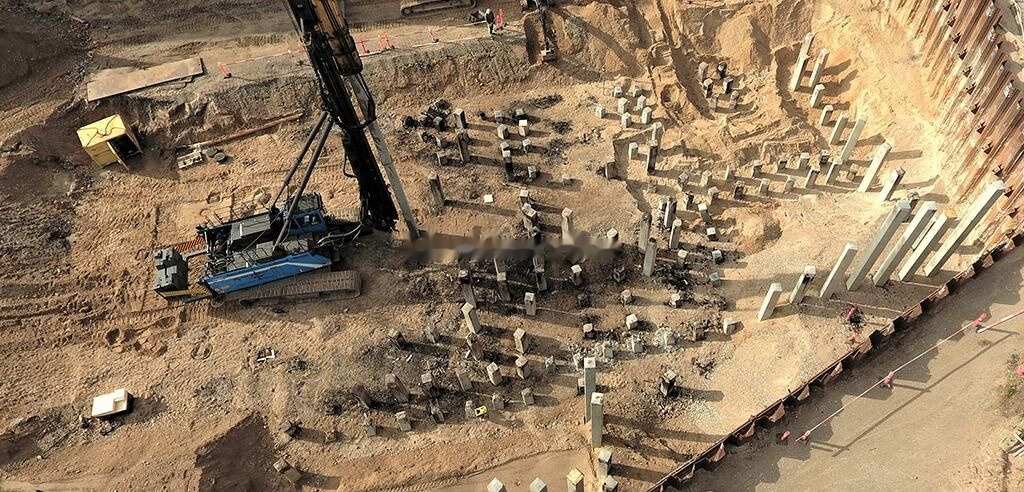 Junttan PMx25 - נהג קורה: תמונה 5 Junttan PMx25 - נהג קורה: תמונה 5