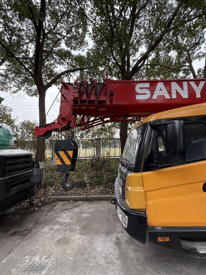 SANY STC250 - עגורן נייד: תמונה 3 SANY STC250 - עגורן נייד: תמונה 3
