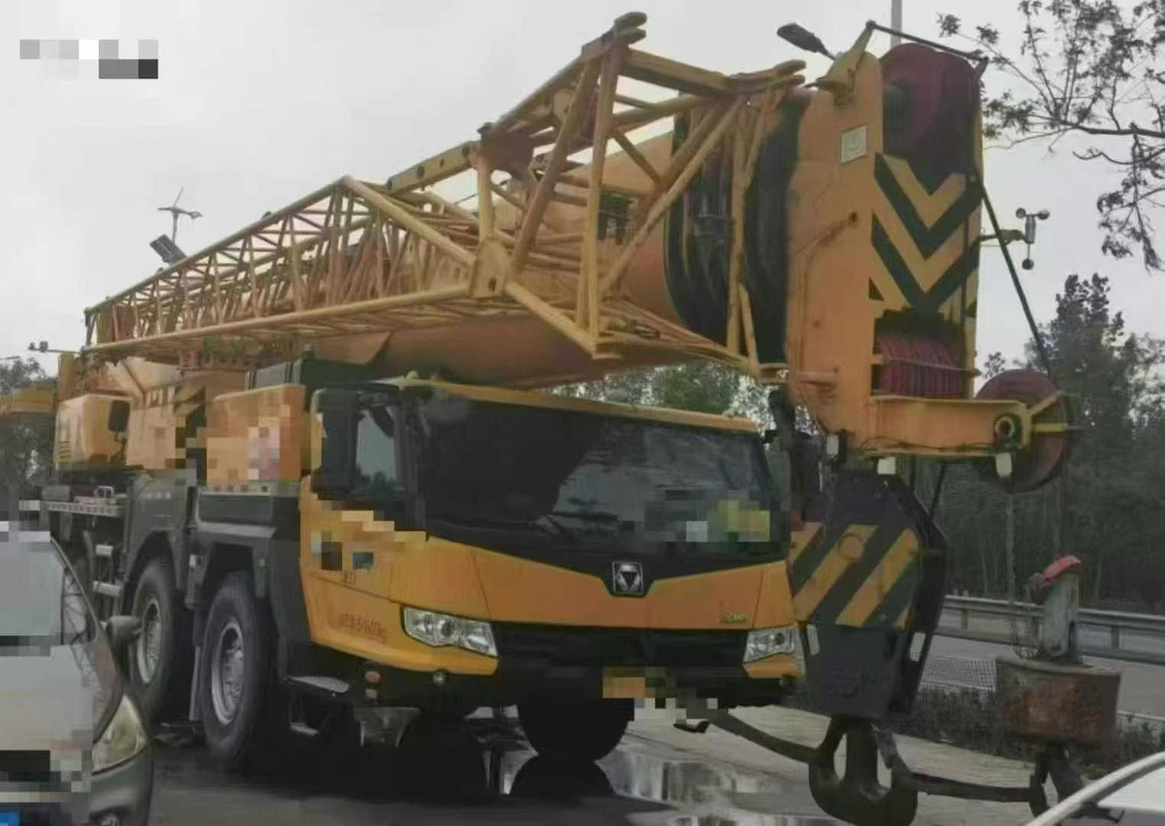 XCMG QY100K7C - עגורן נייד: תמונה 1 XCMG QY100K7C - עגורן נייד: תמונה 1