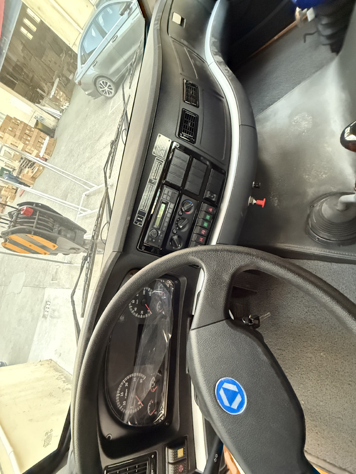 XCMG QY70KC - עגורן נייד: תמונה 5 XCMG QY70KC - עגורן נייד: תמונה 5