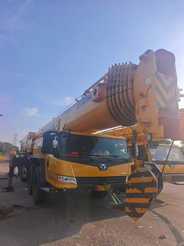 XCMG XCA160L8 - עגורן לכל שטח: תמונה 2 XCMG XCA160L8 - עגורן לכל שטח: תמונה 2