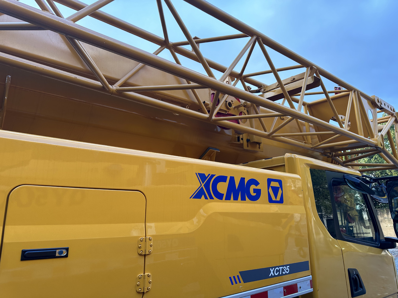 XCMG XCT35 - עגורן נייד: תמונה 5 XCMG XCT35 - עגורן נייד: תמונה 5