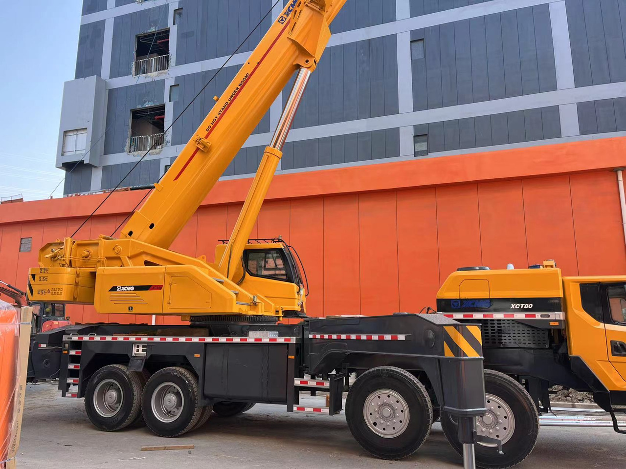 XCMG XCT80L5 - עגורן נייד: תמונה 1 XCMG XCT80L5 - עגורן נייד: תמונה 1